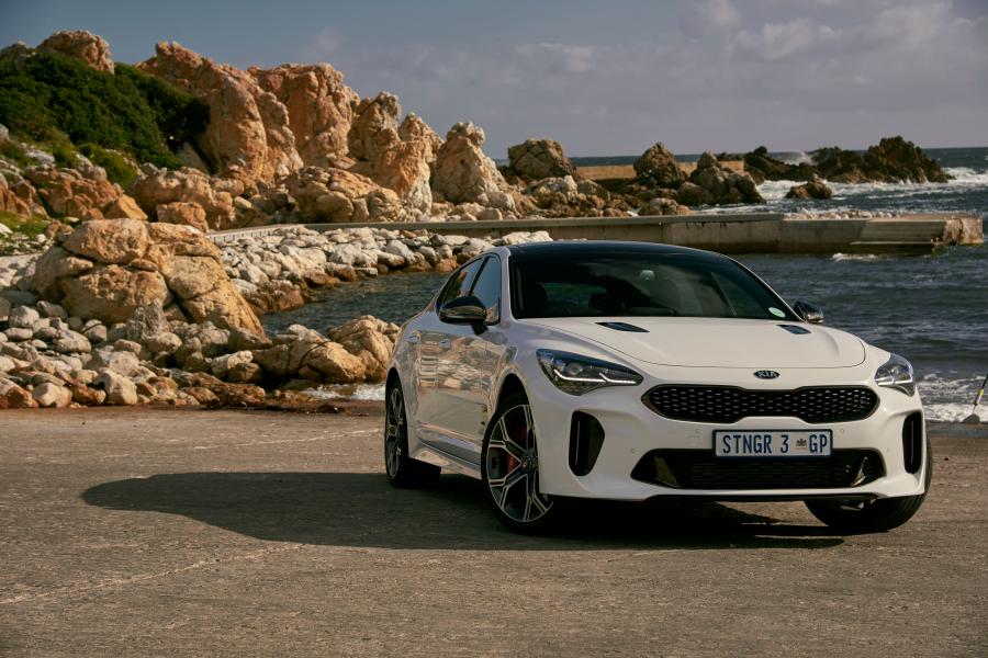  Kia Stinger GT 2018 года  (ZA) (фото 30 из 40)